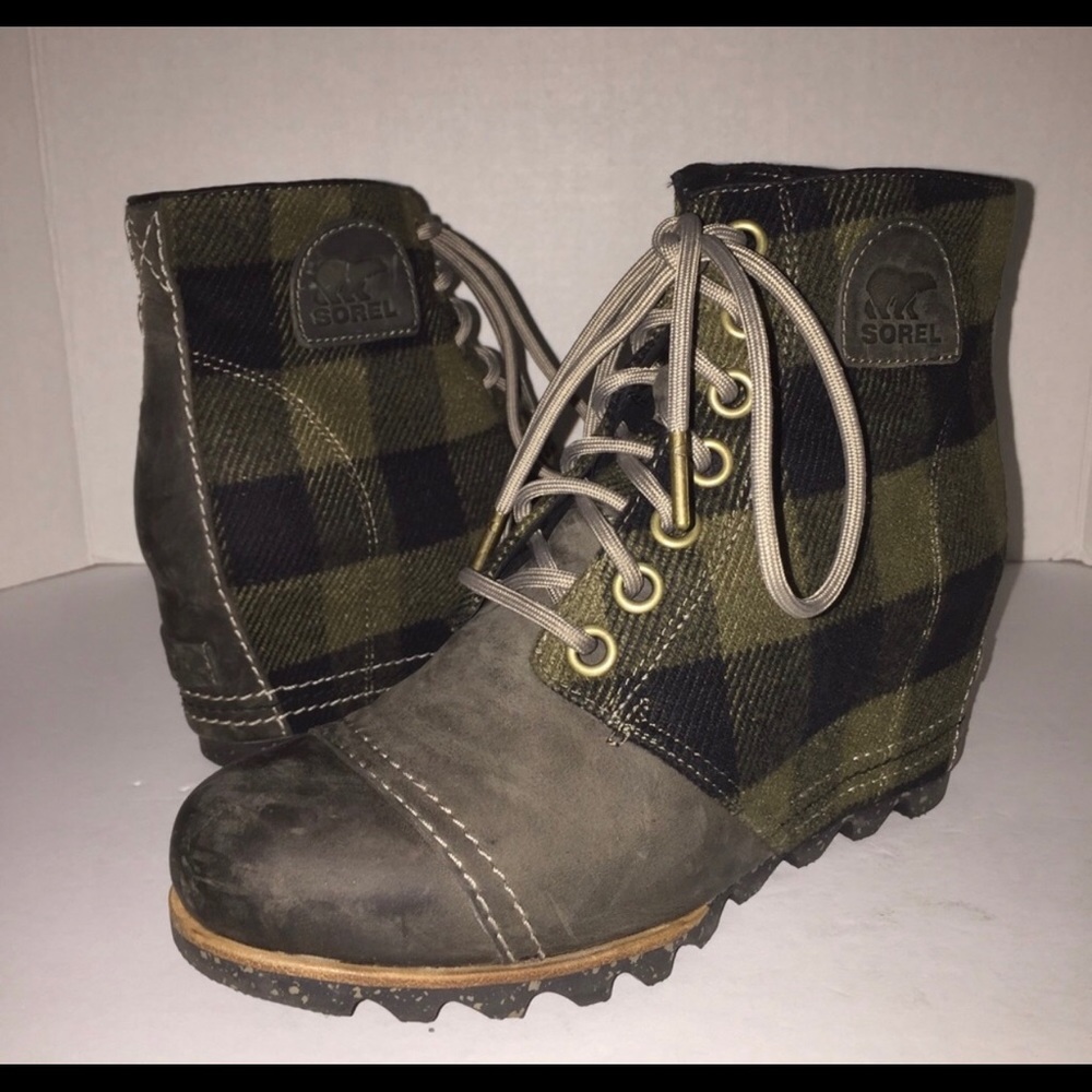 Sorel wedge green buffalo plaid
